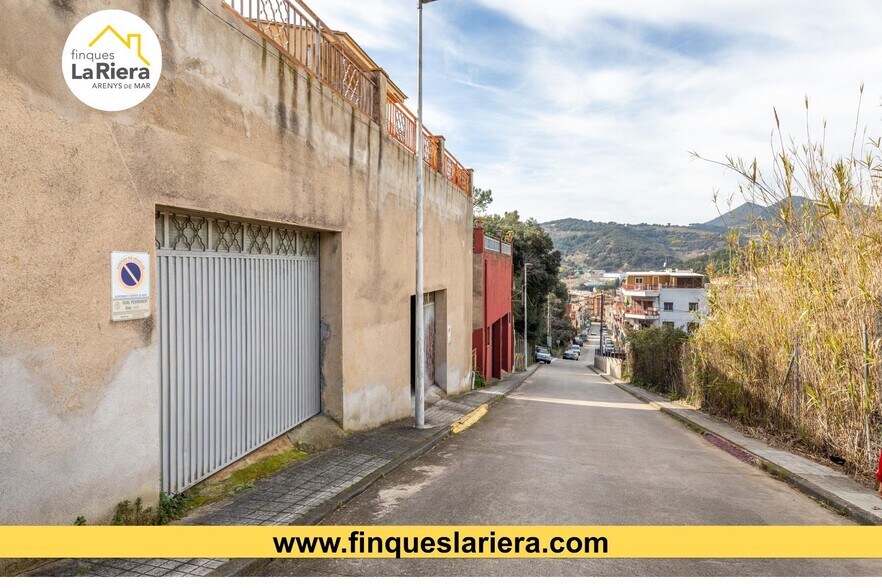 Industriel/Logistique dans Arenys de Munt, Barcelona à vendre - Photo principale – Image 1 sur 14