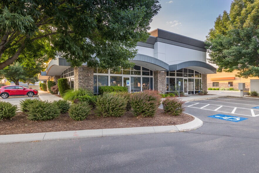 1620 S Topaz Way, Meridian, ID à louer - Photo de l’immeuble – Image 1 sur 3