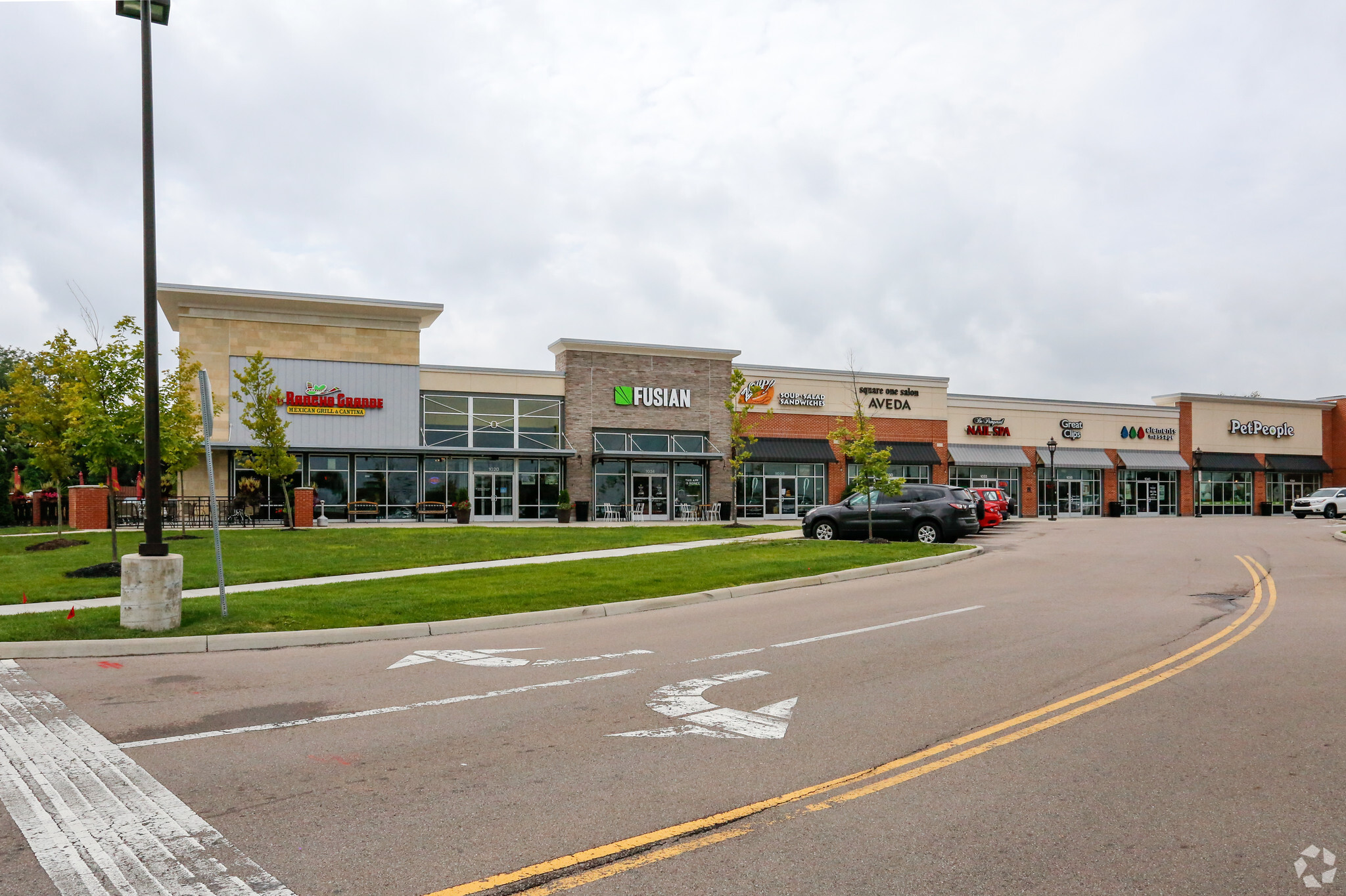 1020-1050 Miamisburg Centerville Rd, Dayton, OH à louer Photo de l’immeuble– Image 1 sur 19