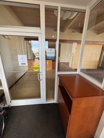 1239 E 4th Street Rd, Seymour, IN à louer - Photo de l’immeuble – Image 3 sur 43