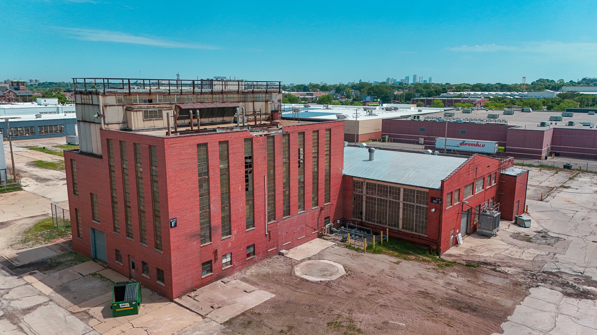 4800 W Mitchell St, Milwaukee, WI à louer Photo intérieure– Image 1 sur 3