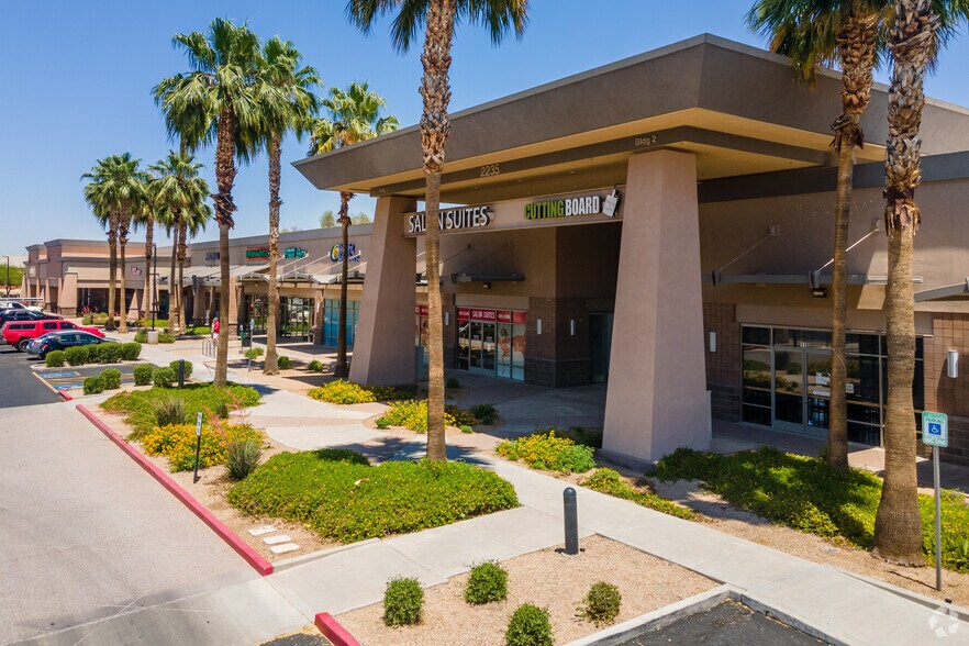 2235 S Power Rd, Mesa, AZ à louer - Photo de l’immeuble – Image 1 sur 9
