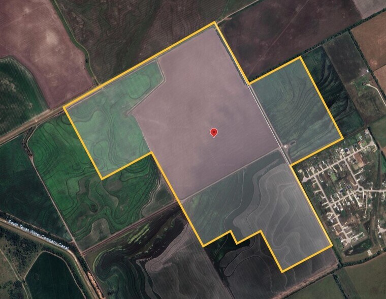 0000 CR 35, Liverpool, TX à vendre - Aérien – Image 2 sur 4