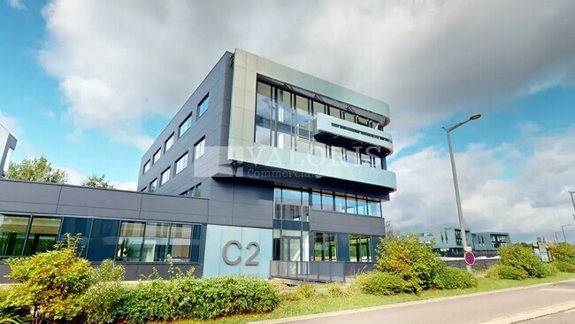 Plus de détails pour Bureau à louer