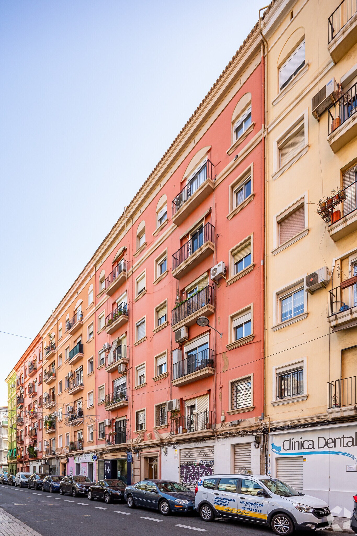 Local commercial dans València, Valencia à louer Photo principale– Image 1 sur 2