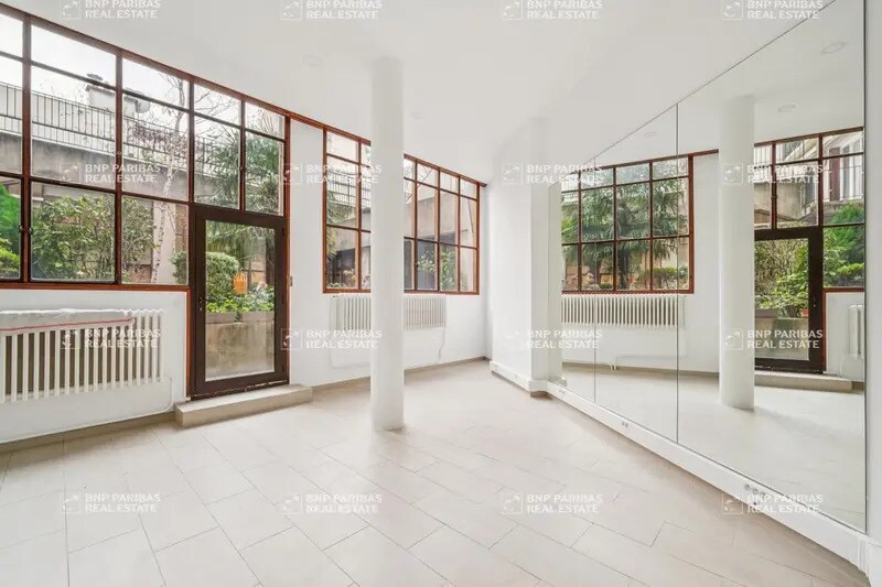 Bureau dans Paris à louer - Photo de l’immeuble – Image 3 sur 13