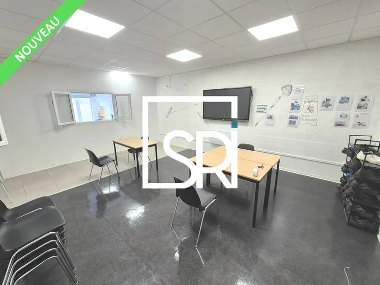 Industriel/Logistique dans Clermont-Ferrand à louer - Photo de l’immeuble – Image 3 sur 12