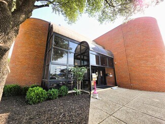 Plus de détails pour 1120 Metrocrest Dr, Carrollton, TX - Bureau à vendre