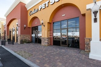 5181-5191 W Charleston Blvd, Las Vegas, NV à louer Photo intérieure– Image 1 sur 10