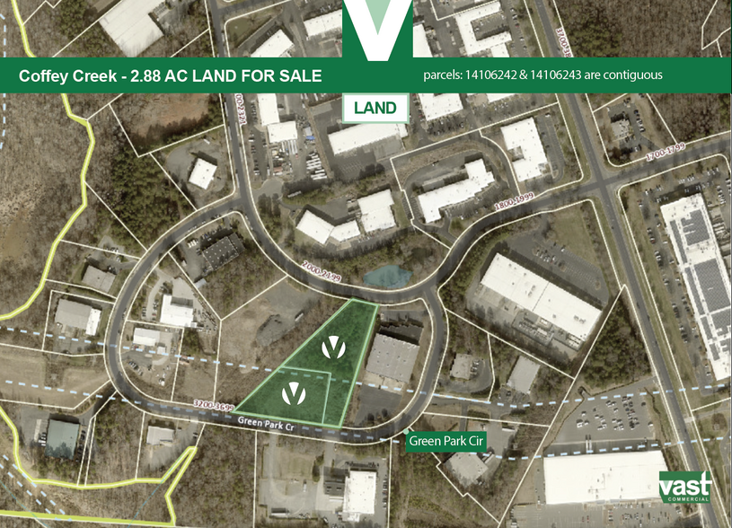 2025-3501 Green Park Cir, Charlotte, NC à vendre - Photo de l’immeuble – Image 1 sur 1