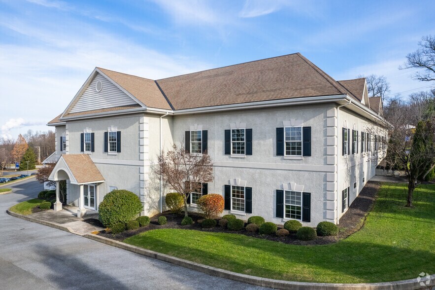 939 Pottstown Pike, Chester Springs, PA à vendre - Photo de l’immeuble – Image 2 sur 9