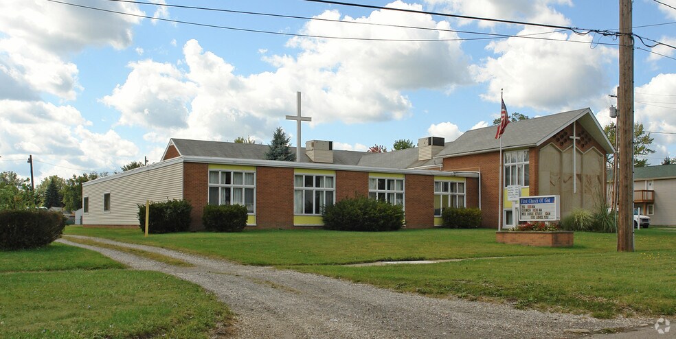 1951 Parkman Rd, Warren, OH à vendre - Photo principale – Image 1 sur 1