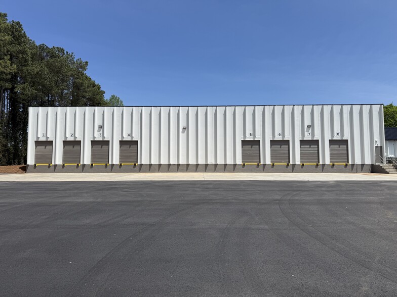 1458 Beaver Ruin Rd, Atlanta, GA à louer - Photo de l’immeuble – Image 3 sur 27