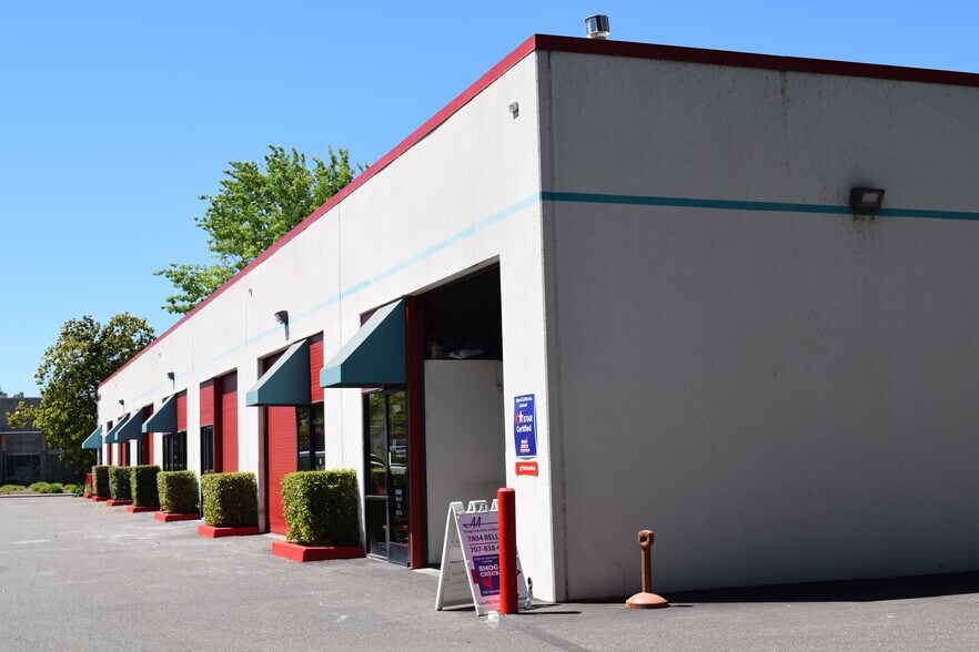 7790-7820 Bell Rd, Windsor, CA à louer - Photo de l’immeuble – Image 2 sur 4