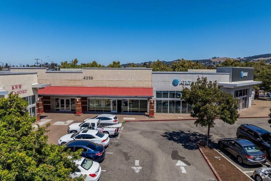 4250 MacDonald Ave, Richmond, CA à vendre - Photo de l’immeuble – Image 3 sur 22