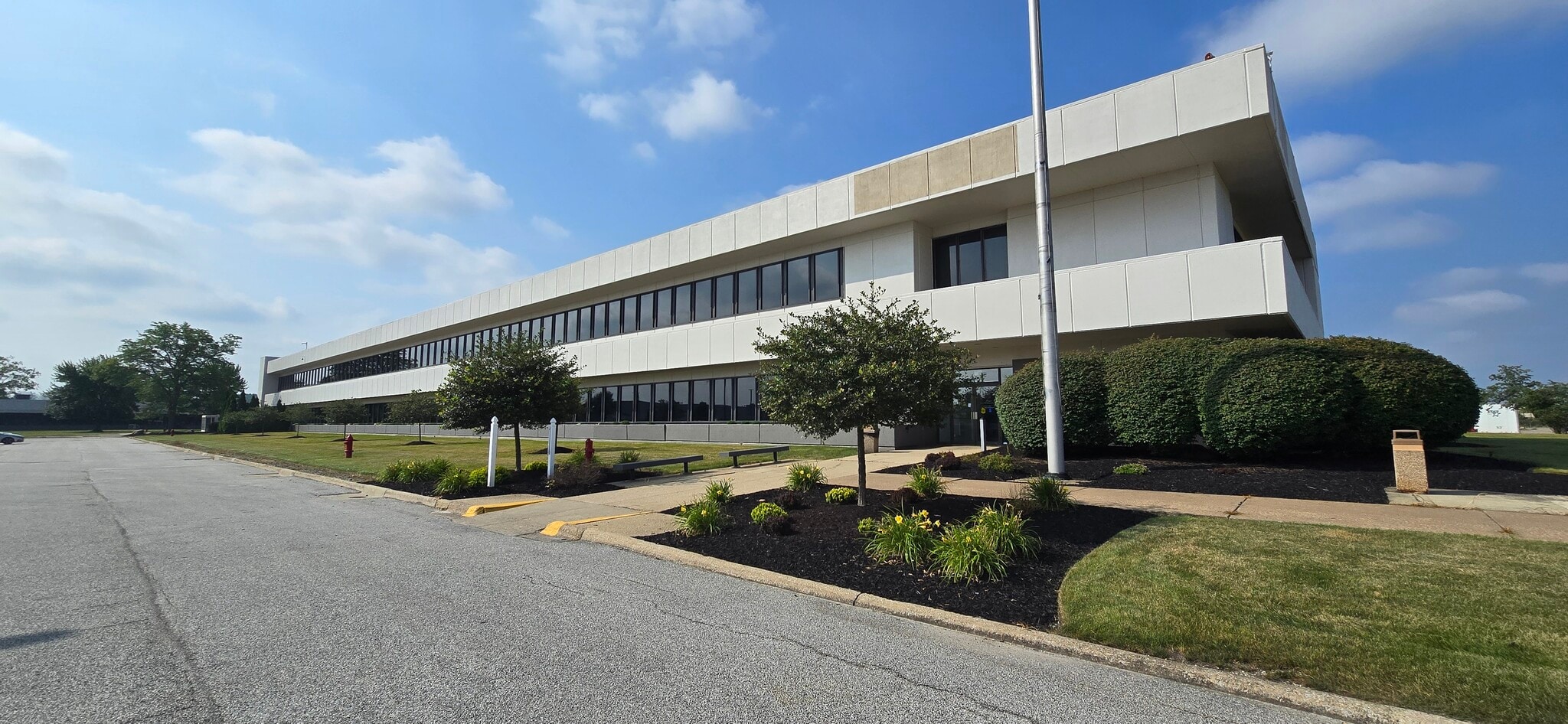 7800 Tyler Blvd, Mentor, OH à louer Photo intérieure– Image 1 sur 8