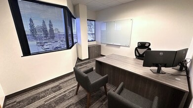 15707 Rockfield Blvd, Irvine, CA à louer Photo intérieure– Image 2 sur 11