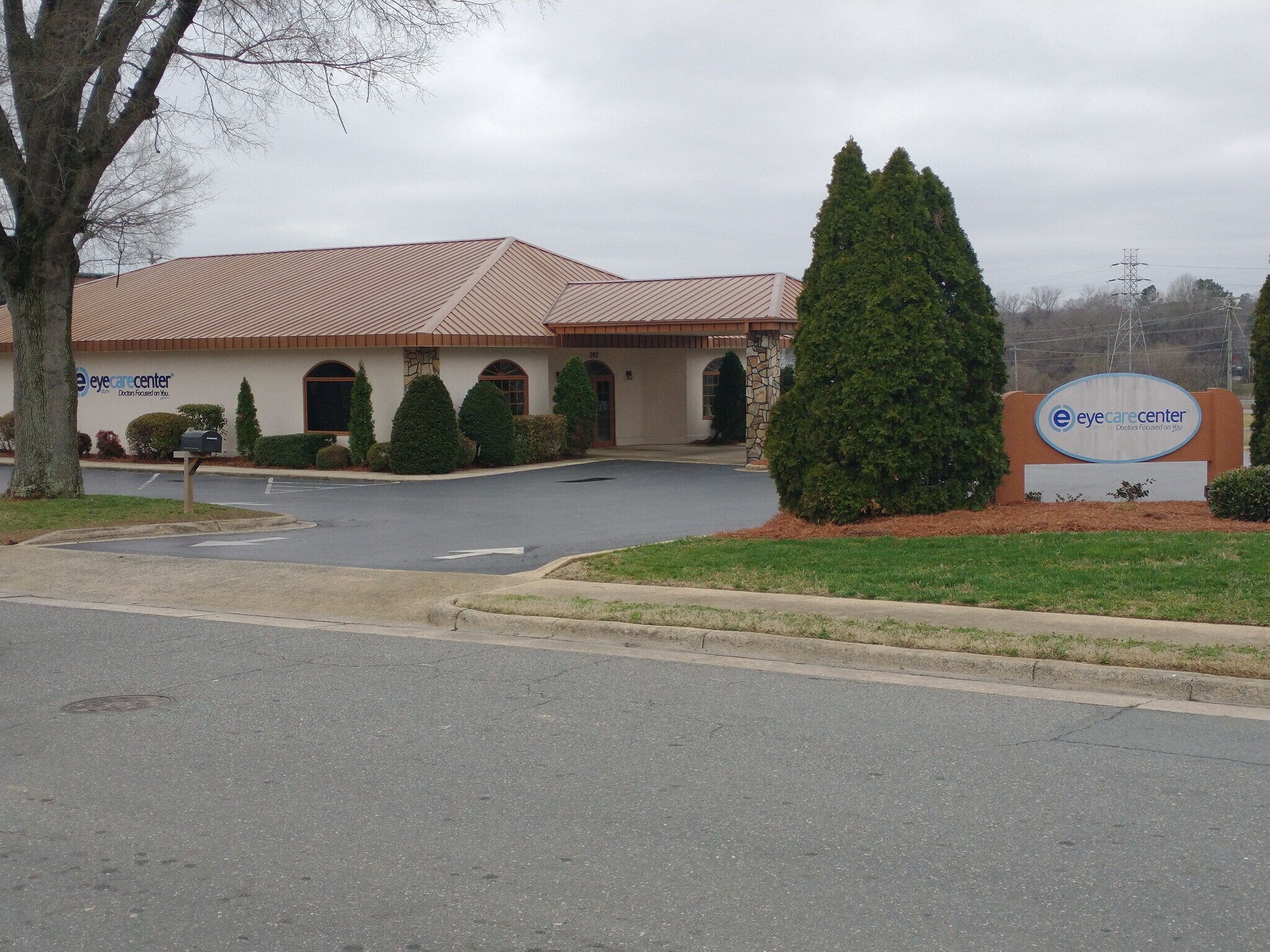 303 Salisbury Ave, Albemarle, NC à vendre Photo principale– Image 1 sur 18