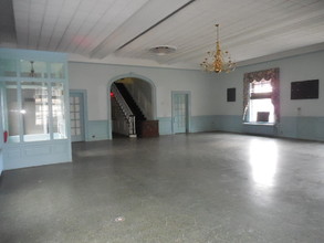 111 E 1st St, Monroe, MI à louer Autre– Image 2 sur 4
