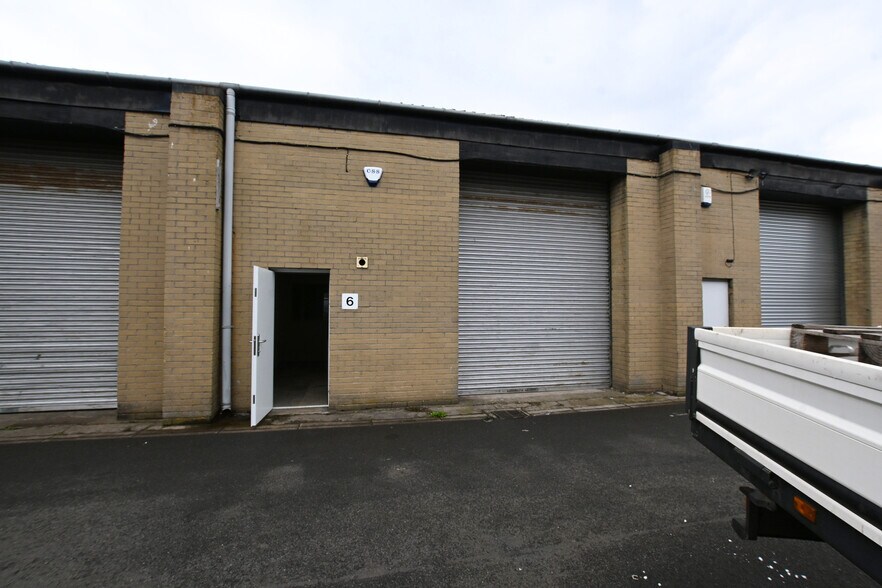 11 Bankside, Falkirk à louer - Photo de l’immeuble – Image 3 sur 3
