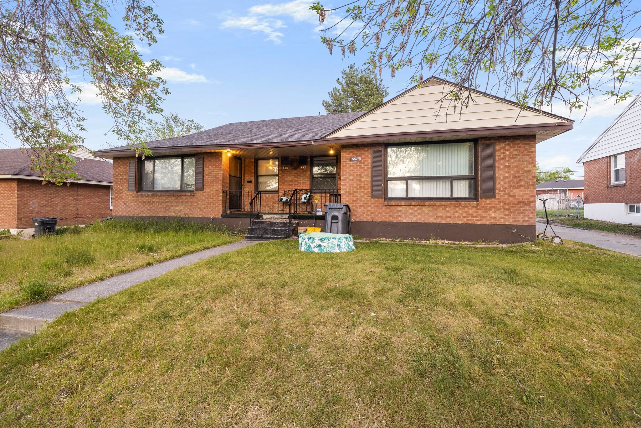 555-557 Linden Dr, Idaho Falls, ID à vendre Photo principale– Image 1 sur 3