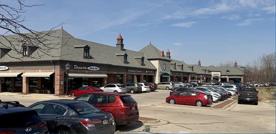 1300-1412 W Mequon Rd, Mequon, WI à louer - Photo de l’immeuble – Image 3 sur 3