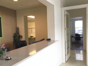 2675 S Horseshoe Dr, Naples, FL à louer Photo intérieure– Image 1 sur 2