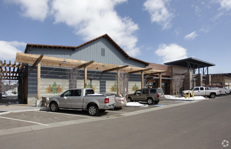 319 S Regent St, Flagstaff, AZ à louer - Photo principale – Image 1 sur 2