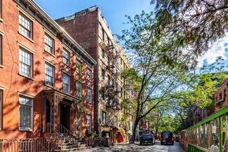 Plus de détails pour 128 MacDougal St, New York, NY - Local commercial à louer