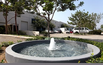 168 Mason Way, City Of Industry, CA à louer Photo de l’immeuble– Image 2 sur 2