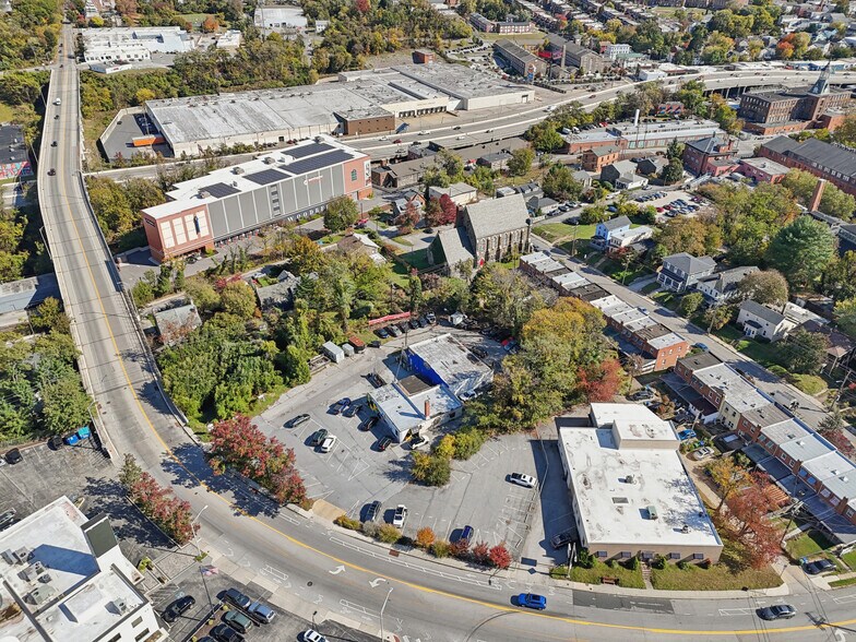 2001 W 41st St, Baltimore, MD à vendre - Photo de l’immeuble – Image 3 sur 6