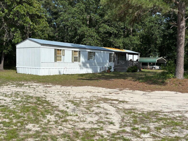 24 Chase Parker Dr, Linden, NC à vendre - Photo de l’immeuble – Image 3 sur 8