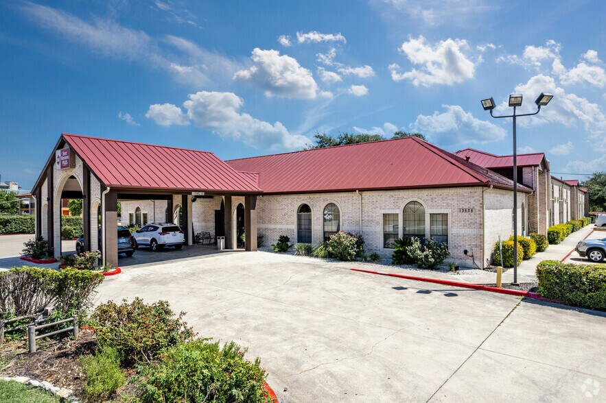 13535 W Interstate 10, San Antonio, TX à vendre - Photo de l’immeuble – Image 3 sur 7