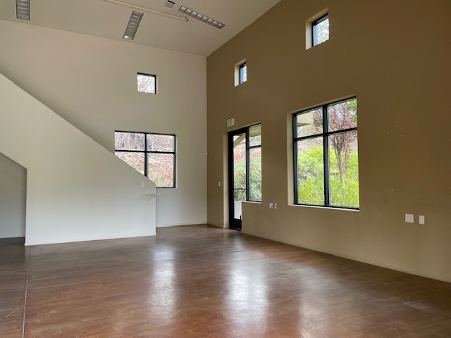 742 Arnold Dr, Martinez, CA à louer - Photo de l’immeuble – Image 2 sur 5