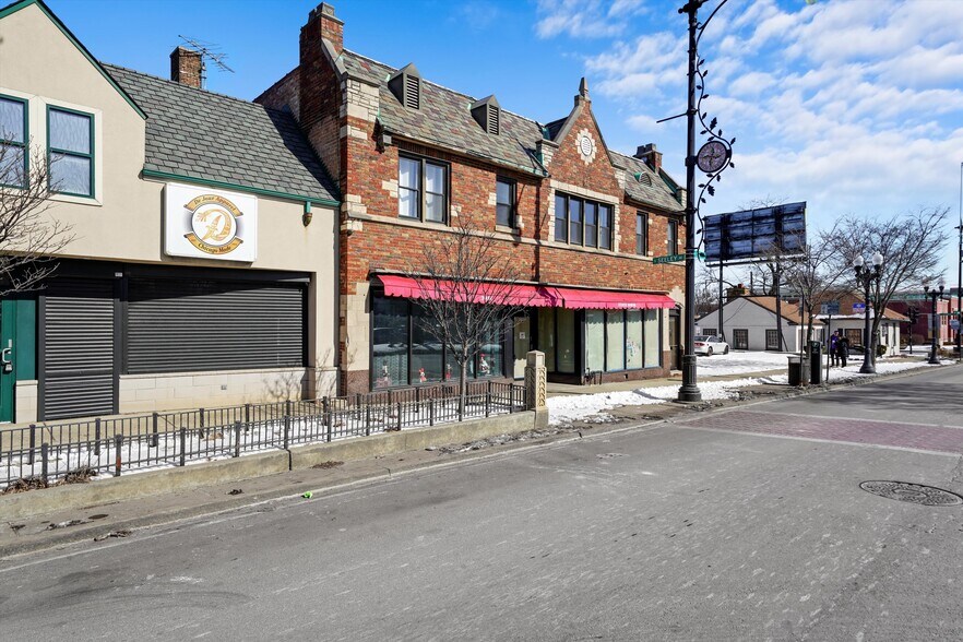 2022-2026 W 95th St, Chicago, IL à vendre - Photo de l’immeuble – Image 3 sur 25