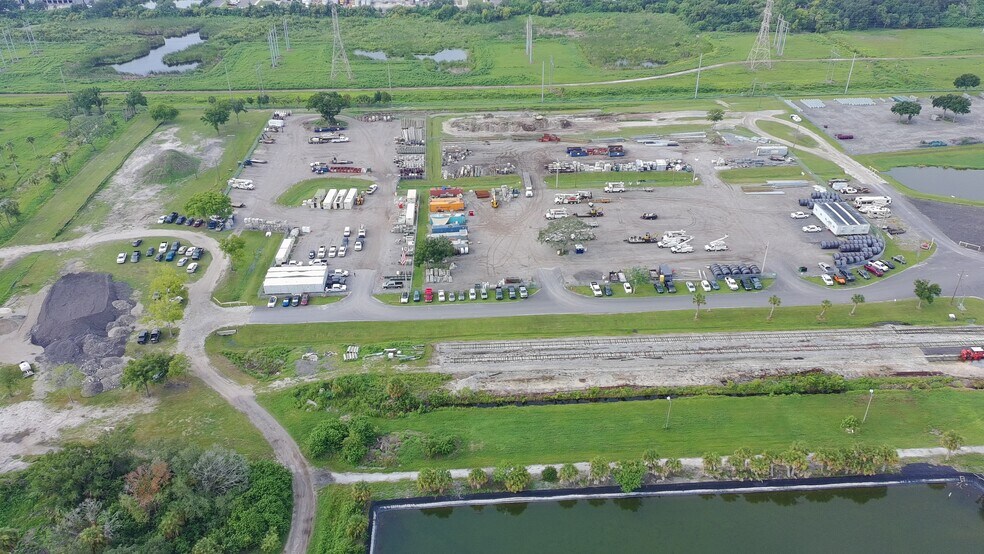 5275 Hartford St, Tampa, FL à louer - Aérien – Image 3 sur 5