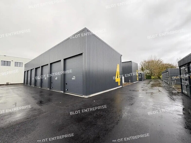 Local d’activités dans Brest à louer - Photo de l’immeuble – Image 3 sur 6