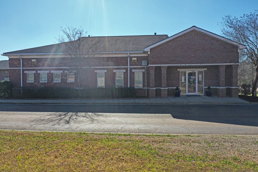 128 River View Dr, Flowood, MS à vendre - Photo de l’immeuble – Image 2 sur 7