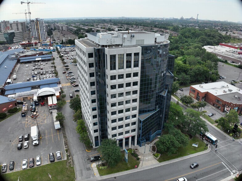 7100 Rue Jean-Talon E, Montréal, QC à louer – Image 2 sur 9