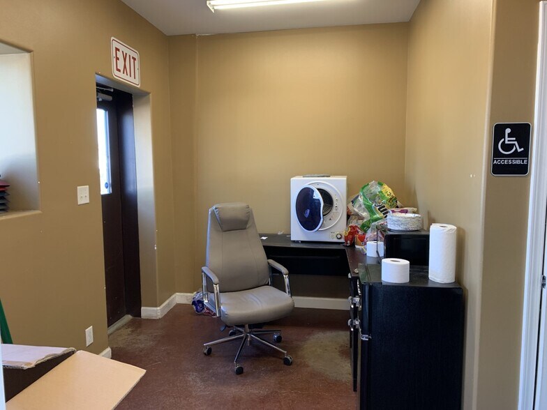 1427 Tiger Dr, Thibodaux, LA à louer - Photo intérieure – Image 3 sur 7