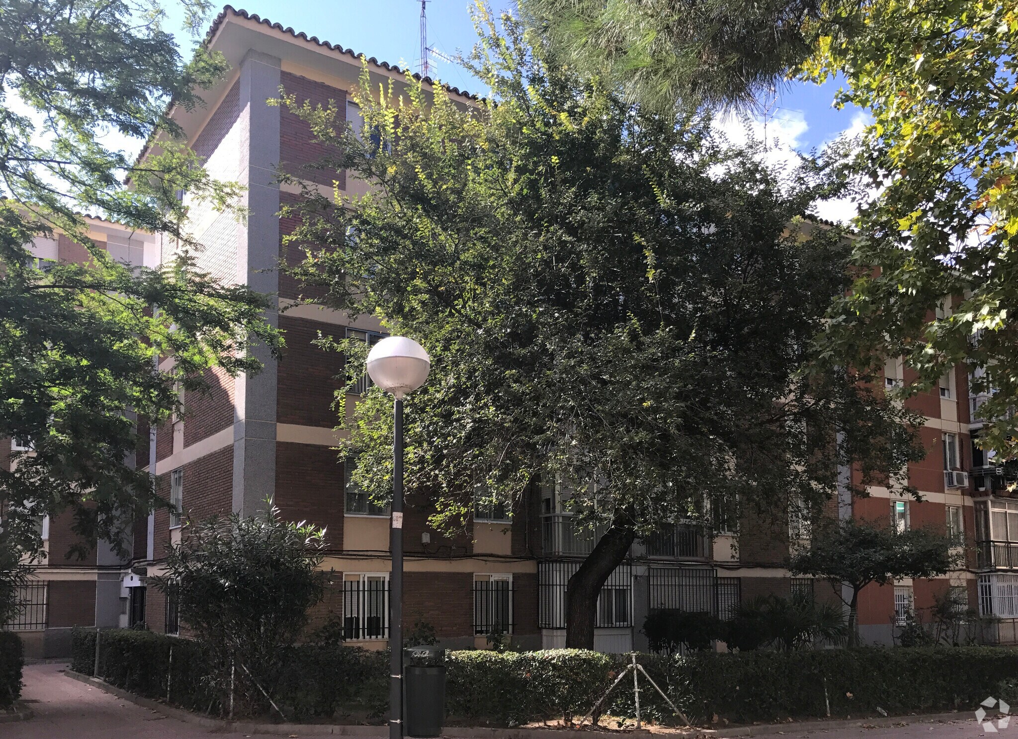 Calle Alfonso XII, 13, Móstoles, Madrid à louer Photo de l’immeuble– Image 1 sur 2