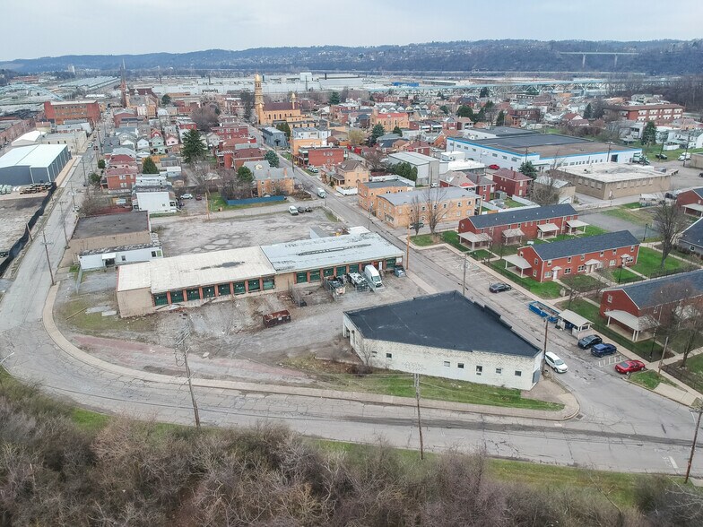 97 Helen St, McKees Rocks, PA à vendre - Aérien – Image 2 sur 30