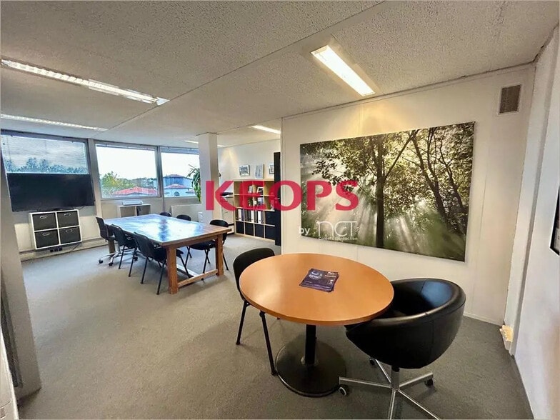 Rue La Pyrénéenne, Labège à louer - Photo intérieure – Image 2 sur 11