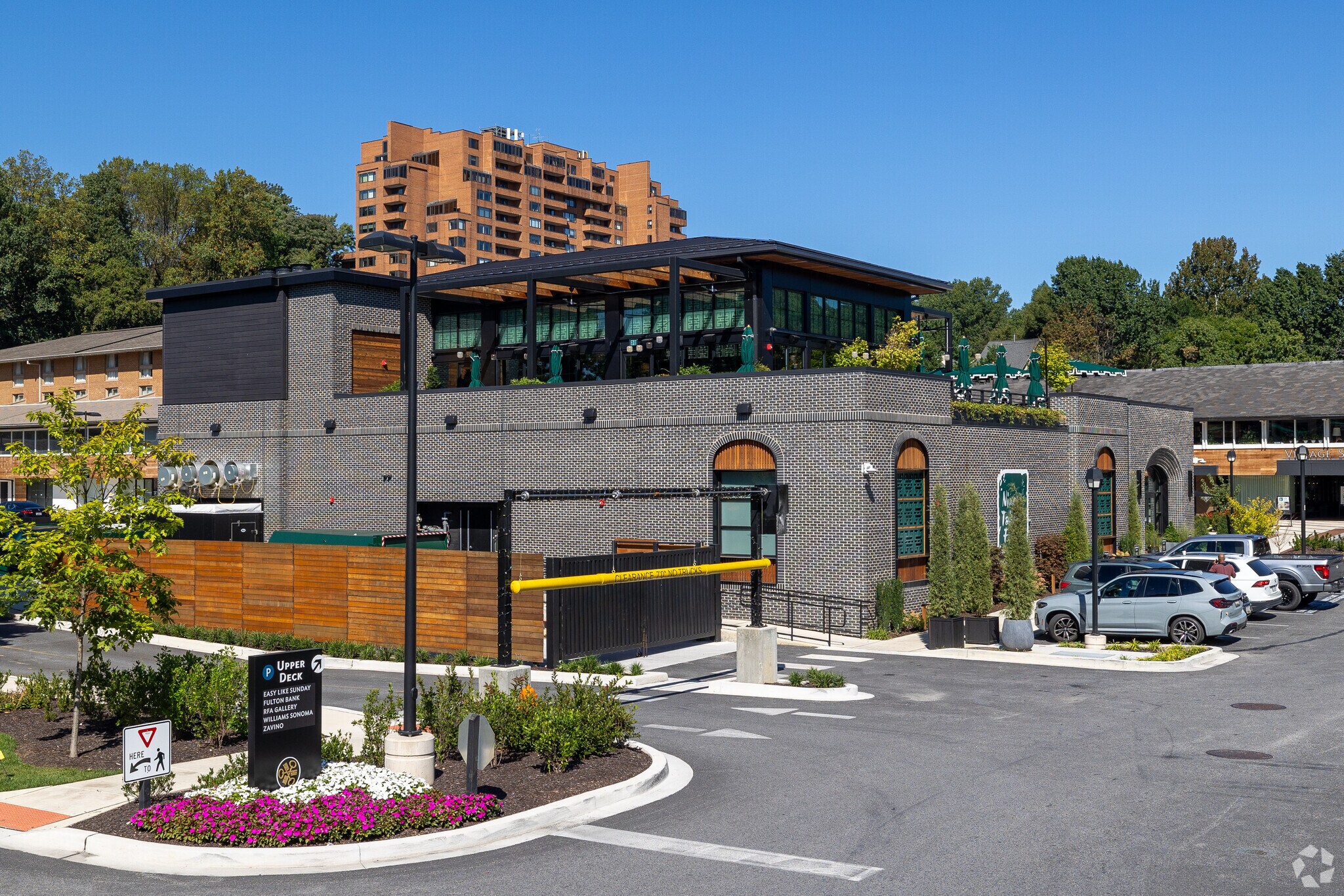 5100 Falls Rd, Baltimore, MD à louer Photo principale– Image 1 sur 5