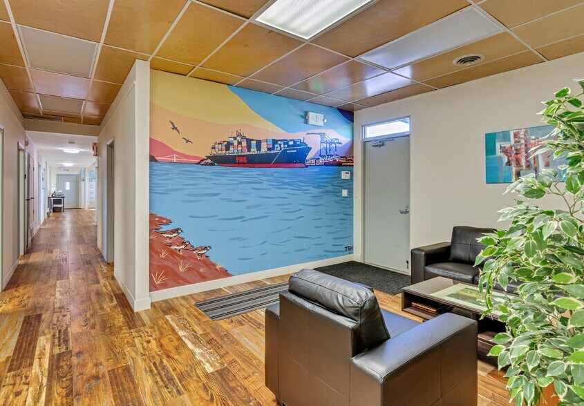 60 Hegenberger Pl, Oakland, CA à vendre - Photo intérieure – Image 2 sur 11