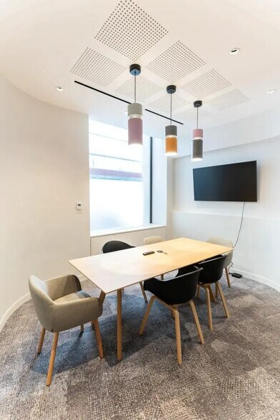 27 Rue De La Ville L'Eveque, Paris à louer - Photo intérieure – Image 2 sur 13