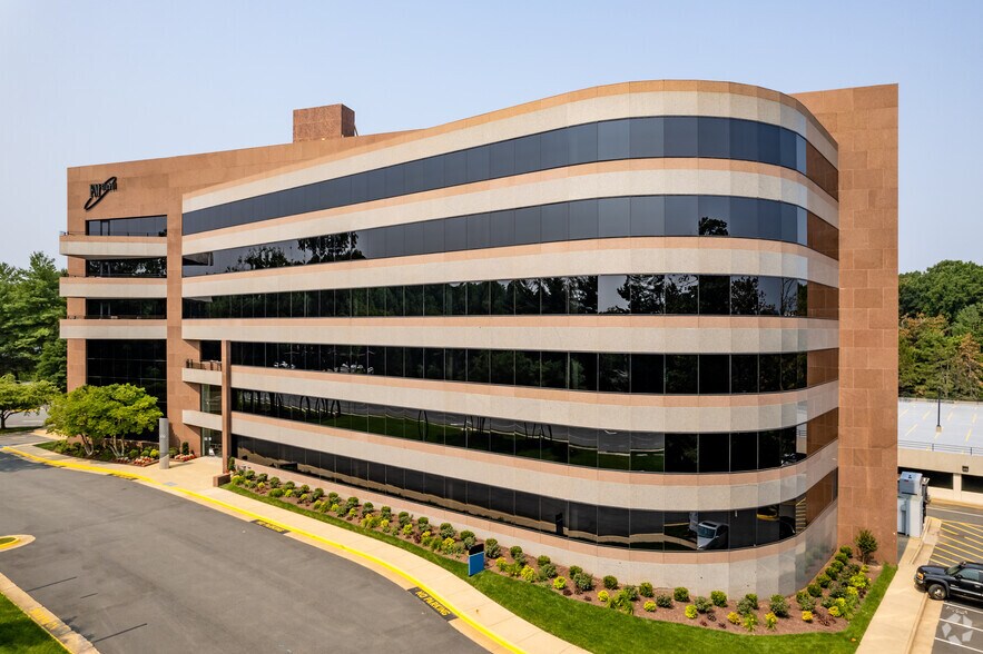 2100 Reston Pkwy, Reston, VA à louer - Photo principale – Image 1 sur 19