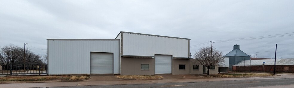 219 Indiana Ave, Wichita Falls, TX à louer - Photo de l’immeuble – Image 2 sur 16