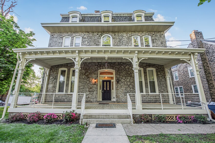 90 E Johnson St, Philadelphia, PA à vendre - Photo de l’immeuble – Image 3 sur 20