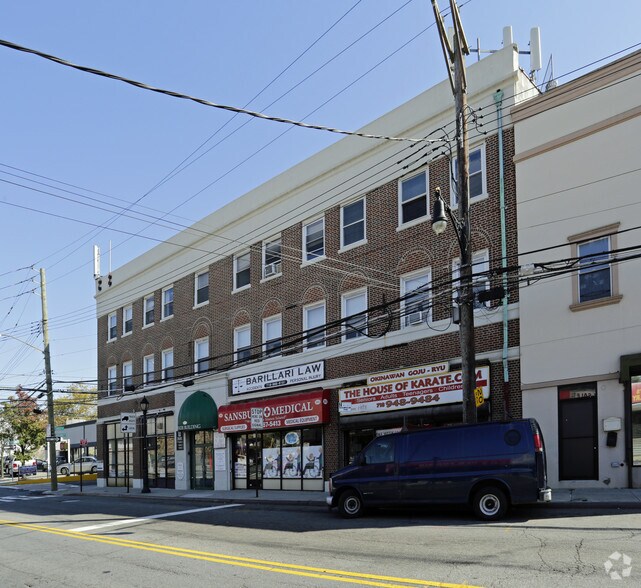 3972-3974 Amboy Rd, Staten Island, NY à vendre - Photo de l’immeuble – Image 2 sur 20